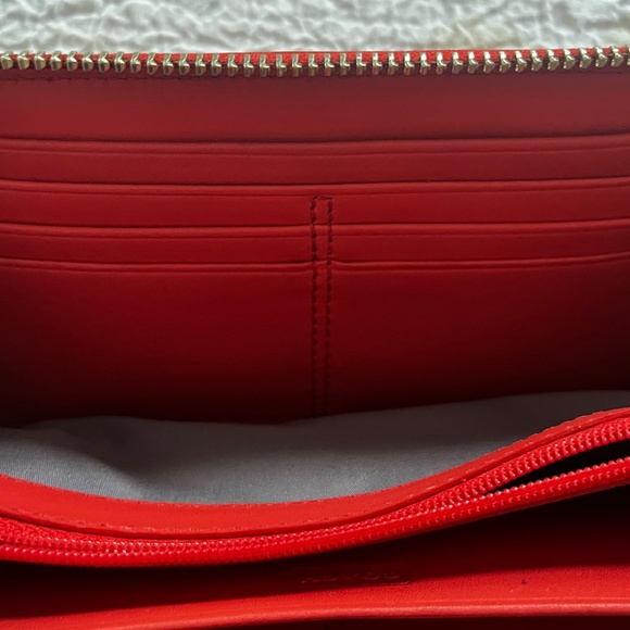 Coach Wallet - Picture 4 of 13